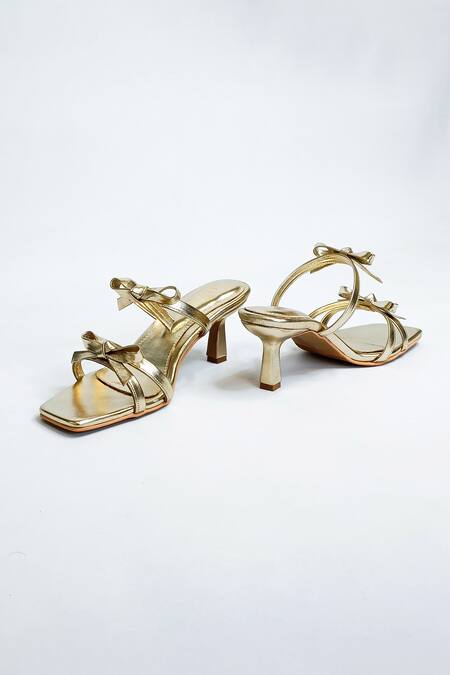 Shop The Alter Gold Bows Solid T-shaped Stiletto Shop_The Alter_Gold Bows Solid T-shaped Stiletto