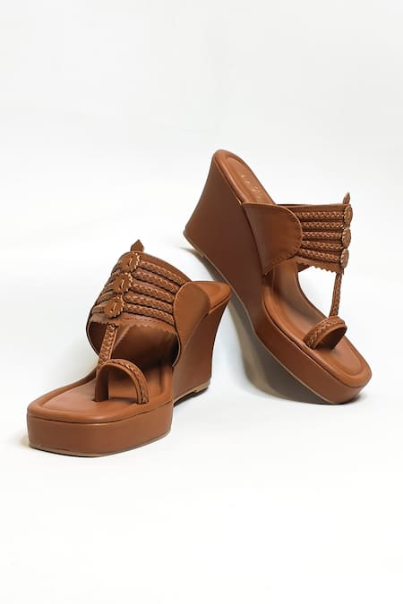 THE ALTER Braided Strapped Kolhapuri Wedges 