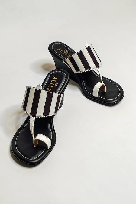 THE ALTER Striped Print Kolhapuri Wedges 