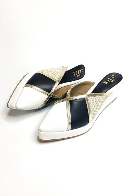 The Alter Black Madison Solid Platform Wedges Online at Aza Fashions The Alter_Black Madison Solid Platform Wedges _Online_at_Aza_Fashions