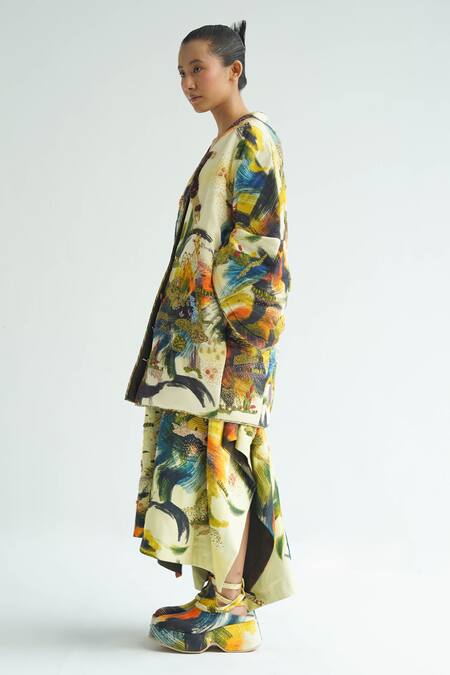 Buy Til Multi Color Cotton Embroidery V-neck Dreamscape Puffer Jacket Dress Online at Aza Fashions Buy_Til_Multi Color Cotton Embroidery V-neck Dreamscape Puffer Jacket Dress _Online_at_Aza_Fashions