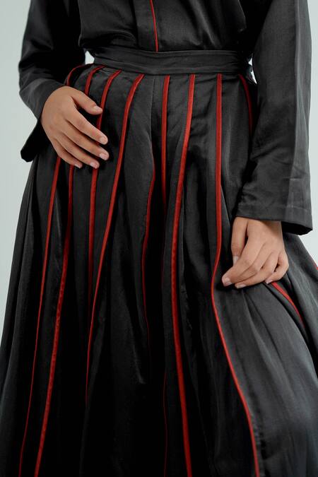 Buy Til Black Silk Piping Mandarin Collar Nero Kurta With Pleated Trousers Online at Aza Fashions Buy_Til_Black Silk Piping Mandarin Collar Nero Kurta With Pleated Trousers _Online_at_Aza_Fashions