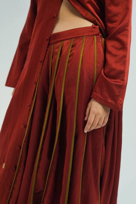 Buy Til Red Silk Mandarin Collar Sakura Kurta With Pleated Trousers Online at Aza Fashions Buy_Til_Red Silk Mandarin Collar Sakura Kurta With Pleated Trousers _Online_at_Aza_Fashions
