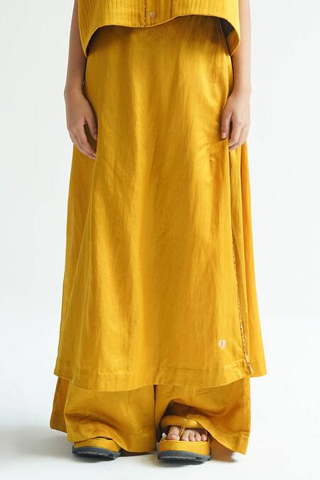 Til Yellow Silk V-neck Karashi Quilted Top With Draped Trouser Online at Aza Fashions Til_Yellow Silk V-neck Karashi Quilted Top With Draped Trouser _Online_at_Aza_Fashions