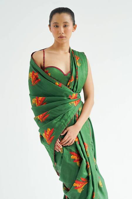 Shop Til Green Silk, Cotton Embroidery Firefly Abstract Print Pre-draped Saree Set Online at Aza Fashions Shop_Til_Green Silk, Cotton Embroidery Firefly Abstract Print Pre-draped Saree Set _Online_at_Aza_Fashions