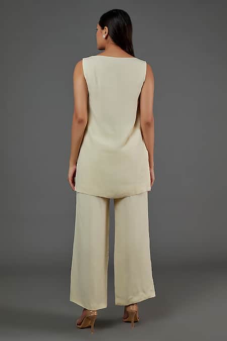 Shop Blue Lotus Design Ivory Georgette Round Neck Colour Block Panel Top With Pant at Aza Fashions Shop_Blue Lotus Design_Ivory Georgette Round Neck Colour Block Panel Top With Pant _at_Aza_Fashions