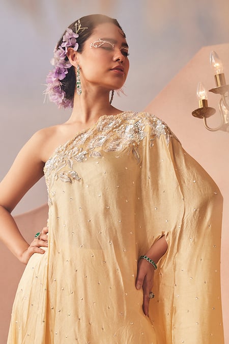 Sachkiran Bimbra Buttercup Bloom Embroidered Kurta With Gharara 
