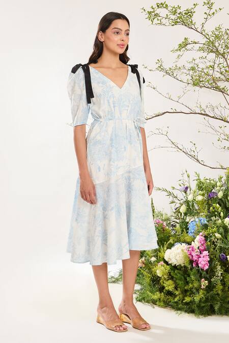 Shop Meadow Blue Cotton Bows V-neck Toile De Jouy Print Asymmetric Dress Shop_Meadow_Blue Cotton Bows V-neck Toile De Jouy Print Asymmetric Dress