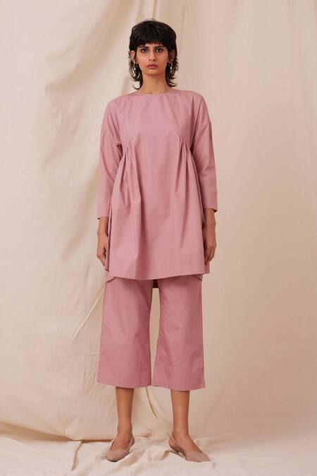 The Summer House Pink Cotton Round Neck Natsu Solid Tunic And Pant Co-ord Set Online at Aza Fashions The Summer House_Pink Cotton Round Neck Natsu Solid Tunic And Pant Co-ord Set_Online_at_Aza_Fashions