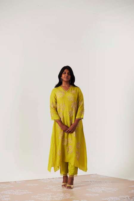 One Not Two Beads Embroidered Kurta With Pant 