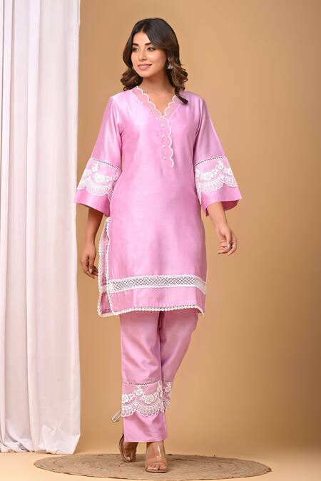 Gulabik Jaipur_Purple Handloom Cotton, Chanderi Embroidery, Scallop Embellished Kurta With Pant _Online_at_Aza_Fashions
