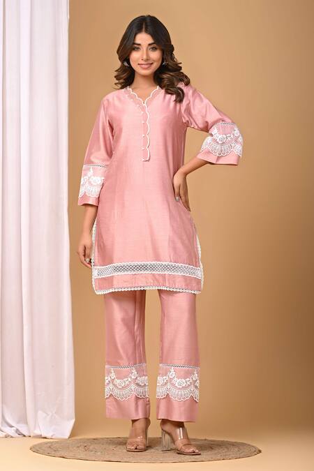 Gulabik Jaipur_Peach Handloom Cotton, Chanderi Lace, Embroidery Embellished Kurta With Pant _Online_at_Aza_Fashions