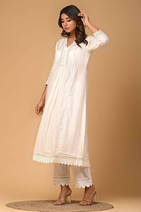 Buy_Gulabik Jaipur_Beige Handloom Cotton, Chanderi Lace V-neck Floral Cutwork Kurta With Pant _Online_at_Aza_Fashions