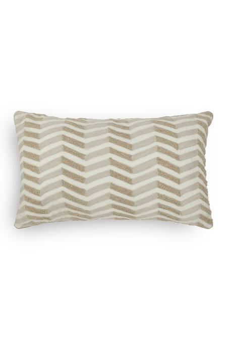 Buy Cream 86% Linen Zig Zag Lahar Pattern Cushion Cover by Onset Homes ...