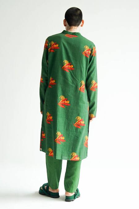 Shop Til Green Cotton Embroidery Firefly Print Kurta And Pant Set at Aza Fashions Shop_Til_Green Cotton Embroidery Firefly Print Kurta And Pant Set_at_Aza_Fashions