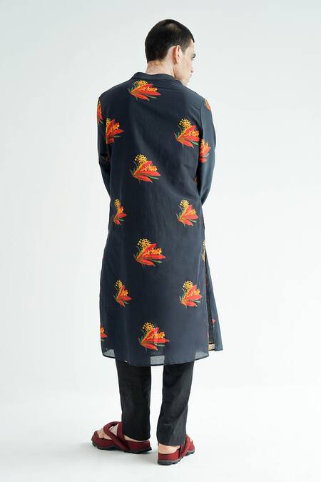 Shop_Til_Black Silk, Cotton Firefly Print Kurta With Pant _at_Aza_Fashions