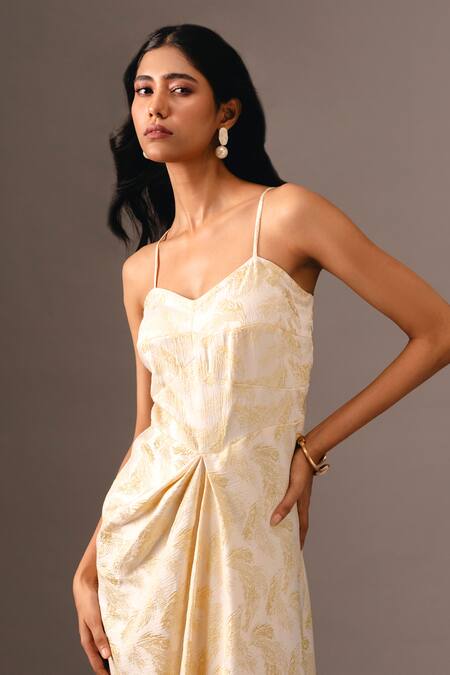 Buy_Vanshika Agarwal Label_White Jacquard Leaf V Neck Summer Woven Draped Dress _Online_at_Aza_Fashions