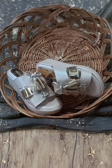 Foot Fuel Dhairya Tassel Embellished Flip Flop Wedges 