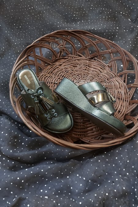 Foot Fuel Dhairya Embellished Flip Flop Wedges 