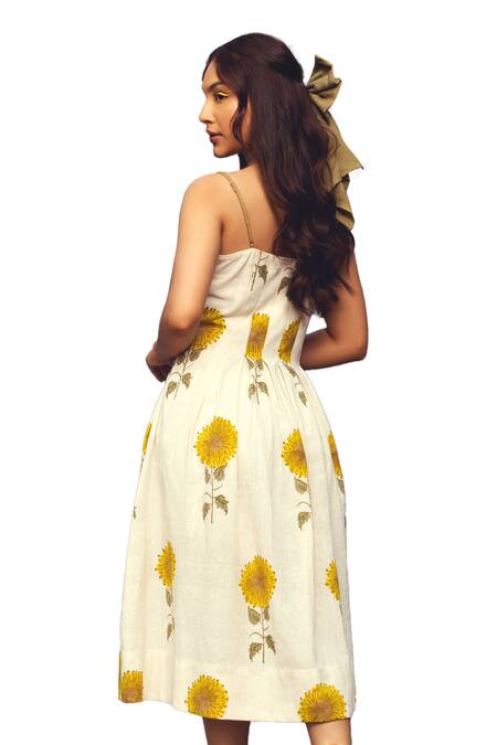 Buy_Akashi Clothing_Yellow Cotton Scoop Neck Sunflower Bliss Print Midi Dress 