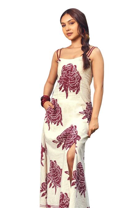 Akashi Clothing Red Cotton Scoop Neck Midnight Rose Print Maxi Dress Online at Aza Fashions Akashi Clothing_Red Cotton Scoop Neck Midnight Rose Print Maxi Dress _Online_at_Aza_Fashions