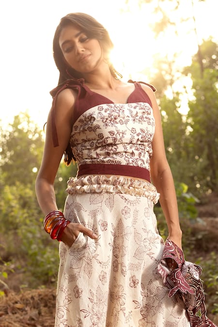 Shop Akashi Clothing Red Cotton Embroidery Boat Neck Scarlet Top With Long Skirt at Aza Fashions Shop_Akashi Clothing_Red Cotton Embroidery Boat Neck Scarlet Top With Long Skirt _at_Aza_Fashions