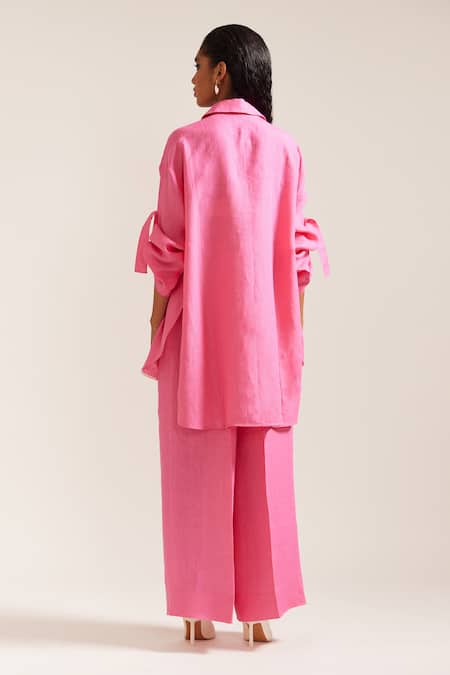 Shop Mini Sondhi Pink Linen Embroidery Oversized Blazer With Pant at Aza Fashions Shop_Mini Sondhi_Pink Linen Embroidery Oversized Blazer With Pant _at_Aza_Fashions