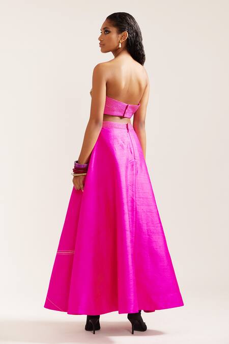 Mini Sondhi Embroidered Lehenga With Tube Bralette 