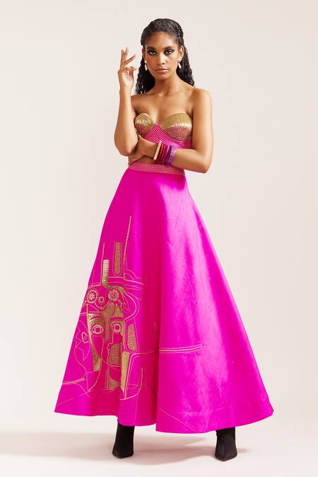 Mini Sondhi Fuchsia Silk Beads, Embroidery Sweetheart Neck Lehenga With Tube Bralette Online at Aza Fashions Mini Sondhi_Fuchsia Silk Beads, Embroidery Sweetheart Neck Lehenga With Tube Bralette _Online_at_Aza_Fashions
