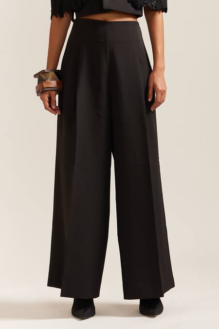 Buy Mini Sondhi Black Crepe Applique Collared Hand Embroidered Crop Jacket With Pant Buy_Mini Sondhi_Black Crepe Applique Collared Hand Embroidered Crop Jacket With Pant