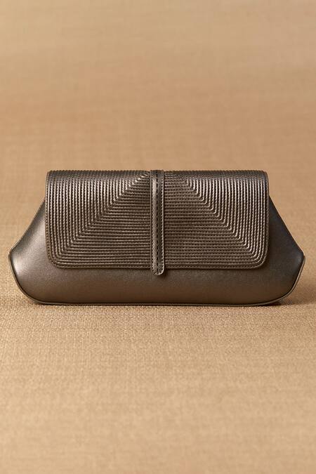 Shop_Ampm_Grey Chains Izrah Cord Work Clutch