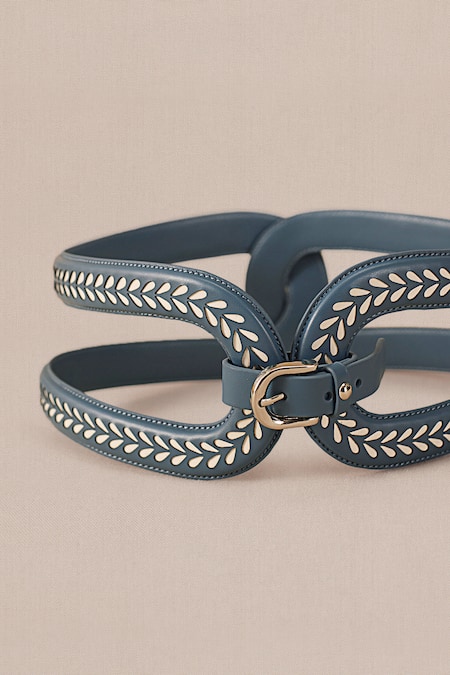 Ampm_Grey Cut Work Adara Laser Corset Belt _Online_at_Aza_Fashions