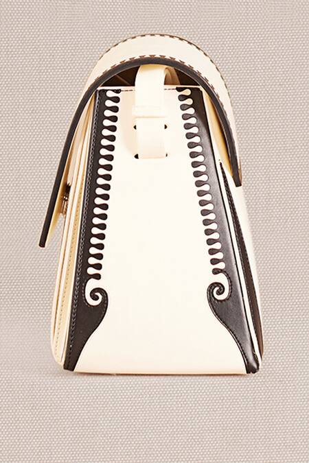 Buy_Ampm_Ivory Marham Inlay Design Bucket Bag_Online_at_Aza_Fashions