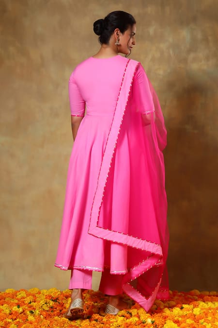 Pomcha Jaipur Pink Cotton, Chiffon Lace V-neck Trim Detailed Angrakha Set Online at Aza Fashions Pomcha Jaipur_Pink Cotton, Chiffon Lace V-neck Trim Detailed Angrakha Set _Online_at_Aza_Fashions