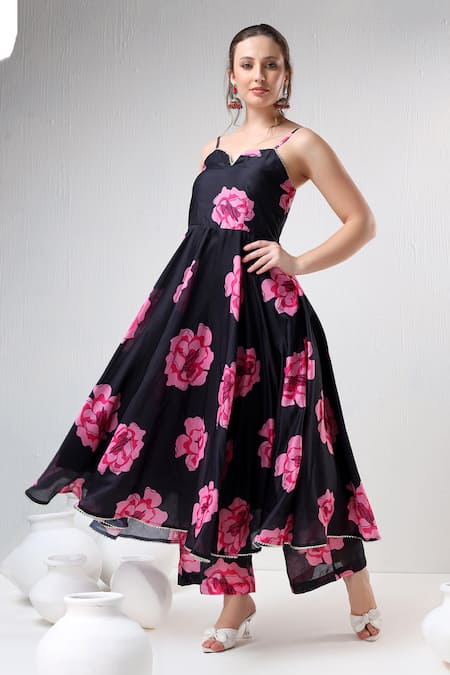 Pomcha Jaipur Black Organza, Cotton Sweetheart Neck Floral Print Anarkali Pant Set at Aza Fashions Pomcha Jaipur_Black Organza, Cotton Sweetheart Neck Floral Print Anarkali Pant Set _at_Aza_Fashions