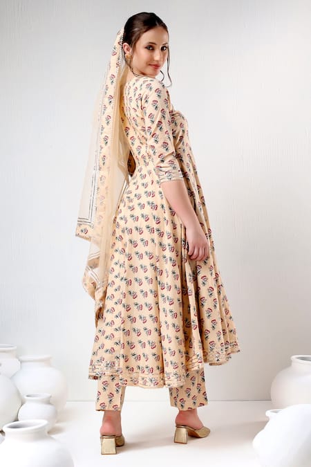 Pomcha Jaipur Beige Cotton, Net Round Neck Floral Bloom Print Anarkali Pant Set Online at Aza Fashions Pomcha Jaipur_Beige Cotton, Net Round Neck Floral Bloom Print Anarkali Pant Set _Online_at_Aza_Fashions