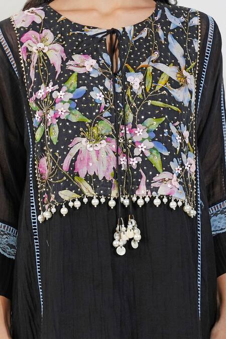Buy Devyani Mehrotra Black Chanderi Pearls, Sequins Round Neck Summer Floral Print Panelled Kurta Set Buy_Devyani Mehrotra_Black Chanderi Pearls, Sequins Round Neck Summer Floral Print Panelled Kurta Set