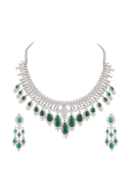 Prihan Luxury Jewelry Silver Plated Cubic Zircon Diamonds Drop Embellished Necklace Set 