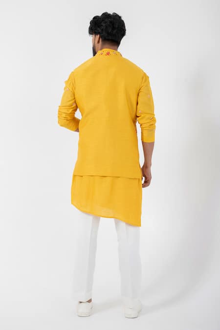 Smriti By Anju Agarwal_Yellow Silk Sequins, Beads Embroidered Nehru Jacket _Online_at_Aza_Fashions