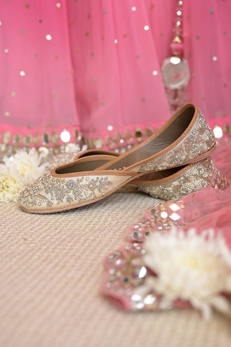 Coral Haze_Cream Zardosi Sadaf Embellished Juttis _Online_at_Aza_Fashions