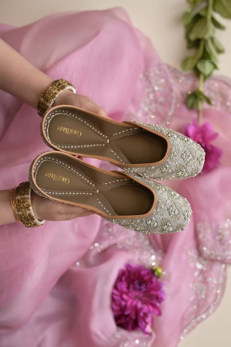 Coral Haze Mahnoor Embellished Juttis 