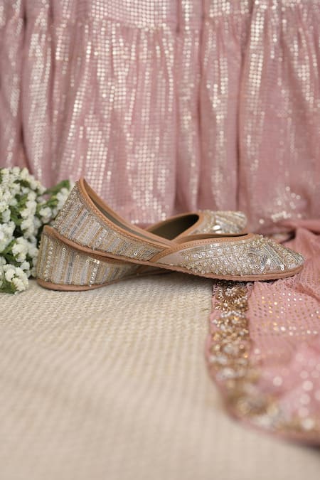 Buy_Coral Haze_Gold Parina Embellished Juttis _Online_at_Aza_Fashions