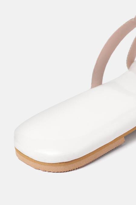 Zori World White Venom Embellished Snake Flats Online at Aza Fashions Zori World_White Venom Embellished Snake Flats_Online_at_Aza_Fashions