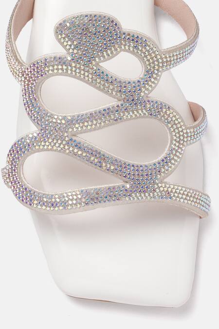 Buy Zori World White Venom Embellished Snake Flats Online at Aza Fashions Buy_Zori World_White Venom Embellished Snake Flats_Online_at_Aza_Fashions