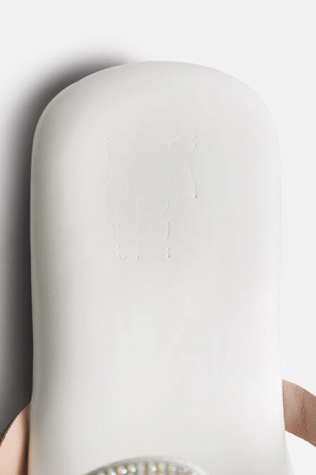 Shop Zori World White Venom Embellished Snake Flats Online at Aza Fashions Shop_Zori World_White Venom Embellished Snake Flats_Online_at_Aza_Fashions