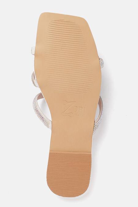 Buy Zori World White Venom Embellished Snake Flats Buy_Zori World_White Venom Embellished Snake Flats