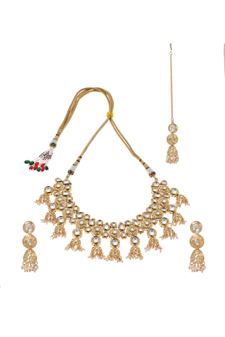 Minaki Kundan Embellished Jewellery Set 