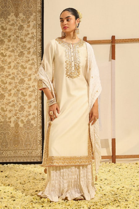 Sheetal Batra Ivory Kurta Silk Chanderi Embroidery Floral Round Abbas Placket Skirt Set 