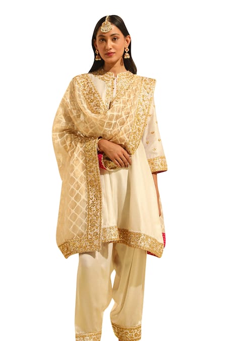 Sheetal Batra Ivory Silk, Chanderi, Bamboo, Tissue Embroidery Intezaar Kurta And Salwar Set Online at Aza Fashions Sheetal Batra_Ivory Silk, Chanderi, Bamboo, Tissue Embroidery Intezaar Kurta And Salwar Set _Online_at_Aza_Fashions