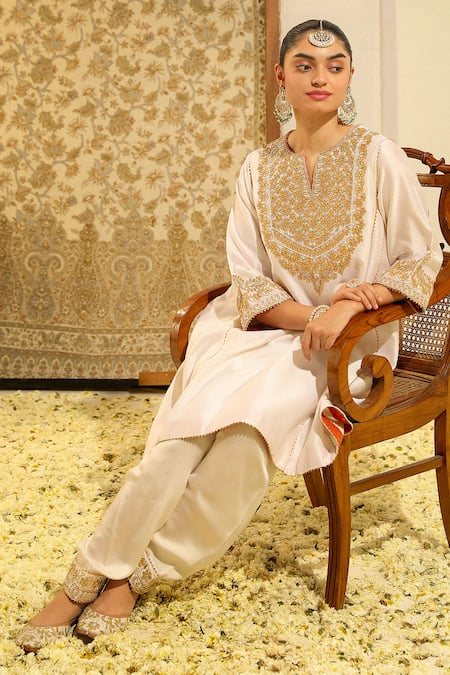 Shop Sheetal Batra Ivory Silk, Chanderi, Bamboo Embroidery Split Shaheen Chauga Kurta With Salwar Shop_Sheetal Batra_Ivory Silk, Chanderi, Bamboo Embroidery Split Shaheen Chauga Kurta With Salwar